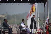 Filename=000_1318D2.jpg
Filesize=96KiB
Dimensions=1000x665
Date added=Mar 24, 2018 000_1318D2.jpg