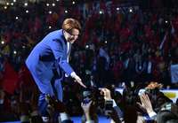 Filename=000_13J5LT.jpg
Filesize=102KiB
Dimensions=1000x695
Date added=Apr 01, 2018 000_13J5LT.jpg