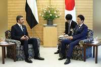 Filename=000_13M8WJ.jpg
Filesize=126KiB
Dimensions=1000x666
Date added=Apr 03, 2018 000_13M8WJ.jpg