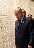 Filename=000_1445UZ.jpg
Filesize=108KiB
Dimensions=718x1000
Date added=Apr 18, 2018 000_1445UZ.jpg