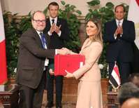 Filename=000_1CR99J.jpg
Filesize=106KiB
Dimensions=1000x772
Date added=Jan 28, 2019 000_1CR99J.jpg