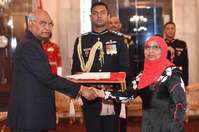 Filename=000_1D63HB.jpg
Filesize=118KiB
Dimensions=1000x664
Date added=Feb 08, 2019 000_1D63HB.jpg