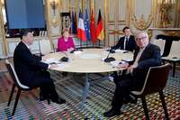 Filename=000_1F320L.jpg
Filesize=173KiB
Dimensions=1000x666
Date added=Mar 26, 2019 000_1F320L.jpg