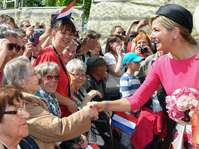 Filename=000_1GP0EO.jpg
Filesize=175KiB
Dimensions=1000x749
Date added=May 20, 2019 000_1GP0EO.jpg