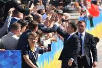 Filename=000_1GP0V5.jpg
Filesize=136KiB
Dimensions=1000x672
Date added=May 20, 2019 000_1GP0V5.jpg
