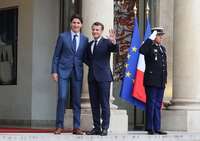 Filename=000_1HB4U3.jpg
Filesize=103KiB
Dimensions=1000x705
Date added=Jun 07, 2019 000_1HB4U3.jpg
