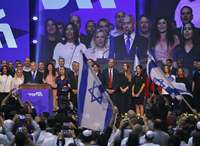 Filename=000_1KD5BV.jpg
Filesize=139KiB
Dimensions=1000x730
Date added=Sep 18, 2019 000_1KD5BV.jpg
