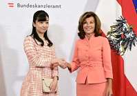 Filename=000_1KD8F8.jpg
Filesize=132KiB
Dimensions=1000x699
Date added=Sep 18, 2019 000_1KD8F8.jpg