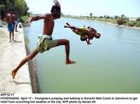 Filename=APP14-17Hyderabad.jpg
Filesize=132KiB
Dimensions=1000x744
Date added=Apr 17, 2018 APP14-17Hyderabad.jpg