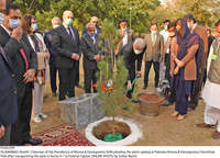 Filename=Pic04-039~29.jpg
Filesize=556KiB
Dimensions=2048x1476
Date added=Nov 04, 2020 Pic04-039~29.jpg