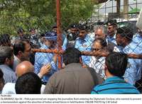 Filename=Pic04-085.jpg
Filesize=213KiB
Dimensions=1000x736
Date added=Apr 04, 2018 Pic04-085.jpg