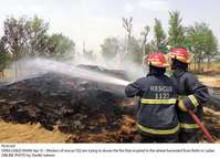 Filename=Pic15-037.jpg
Filesize=151KiB
Dimensions=1000x718
Date added=Apr 15, 2018 Pic15-037.jpg