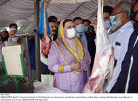 Filename=Pic17-032~34.jpg
Filesize=328KiB
Dimensions=2047x1501
Date added=Apr 17, 2021 Pic17-032~34.jpg