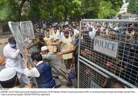 Filename=Pic18-023~26.jpg
Filesize=466KiB
Dimensions=2048x1418
Date added=Jul 18, 2020 Pic18-023~26.jpg