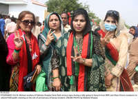 Filename=Pic18-025~29.jpg
Filesize=460KiB
Dimensions=2048x1477
Date added=Oct 18, 2020 Pic18-025~29.jpg
