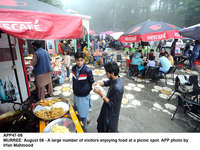 Filename=app47-08murree.jpg
Filesize=399KiB
Dimensions=1200x901
Date added=Aug 08, 2020 app47-08murree.jpg