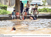 Filename=Pic04-030~35.jpg
Filesize=539KiB
Dimensions=2047x1481
Date added=Jun 04, 2021 Pic04-030~35.jpg