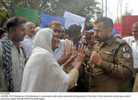 Filename=Pic19-028~29.jpg
Filesize=354KiB
Dimensions=2047x1479
Date added=Oct 19, 2020 Pic19-028~29.jpg